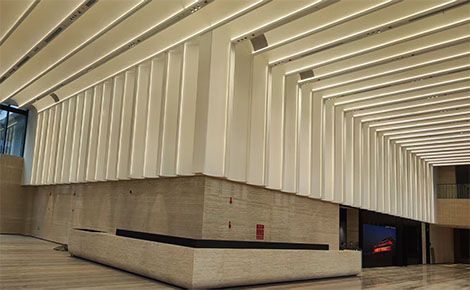 合姿 展示图