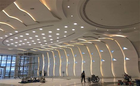 合姿 展示图